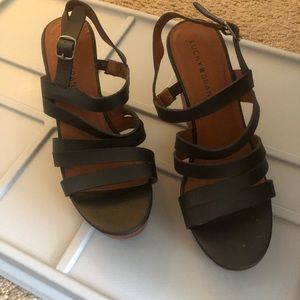 Lucky Brand size 7.5 black wedges